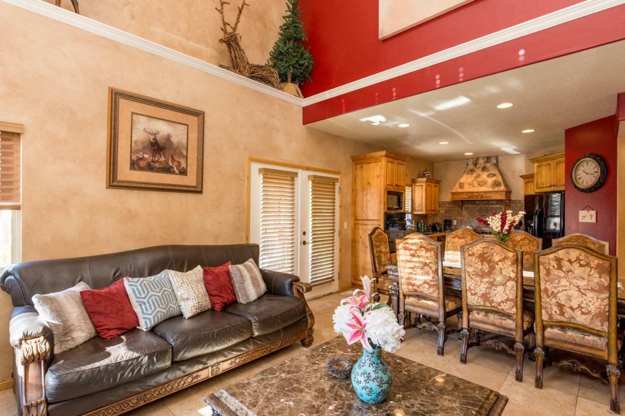 Luxury Townhouse In Wolf Creek Villa Eden Exterior photo